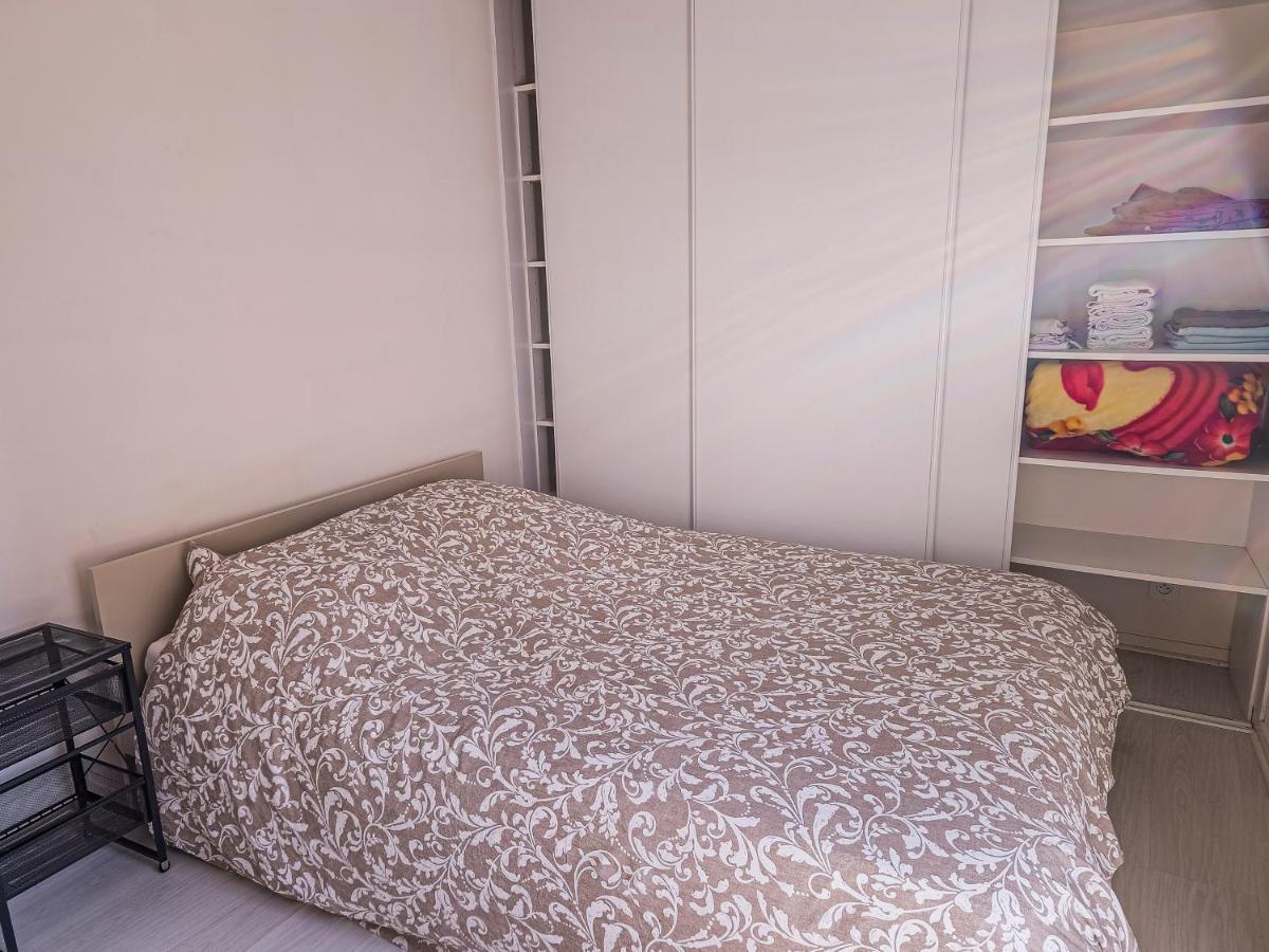 Appart 65 M² 10 Minutes En Bus Au Centre Apartment เซซง เซวินเญ ภายนอก รูปภาพ